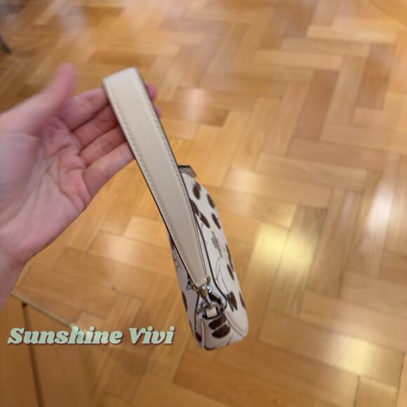 Coach Teri Mini Crossbody Bag With Cherry Print CCZ23 - Picture 4 of 7